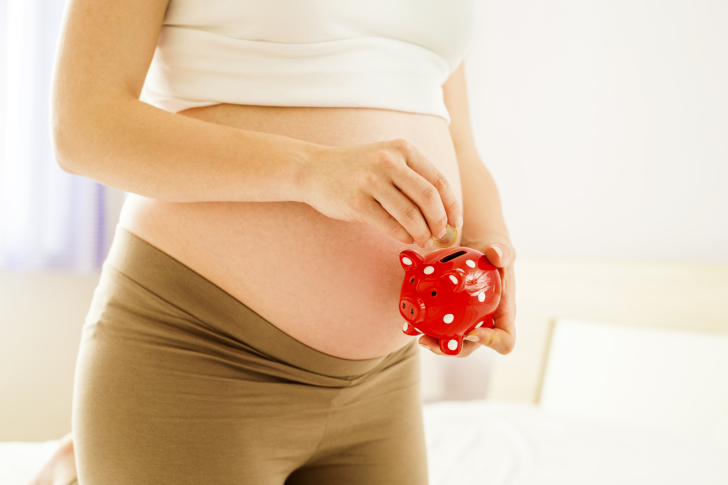 6 Financial Mistakes You Should Avoid When You Or Your Partner Are Pregnant