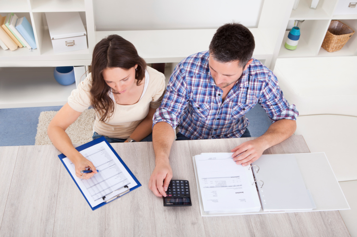 How to Make Splitting Finances for Couples Easier